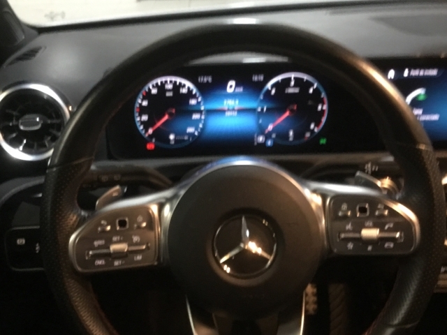 Mercedes-Benz Certified Clase A 180d Compacto