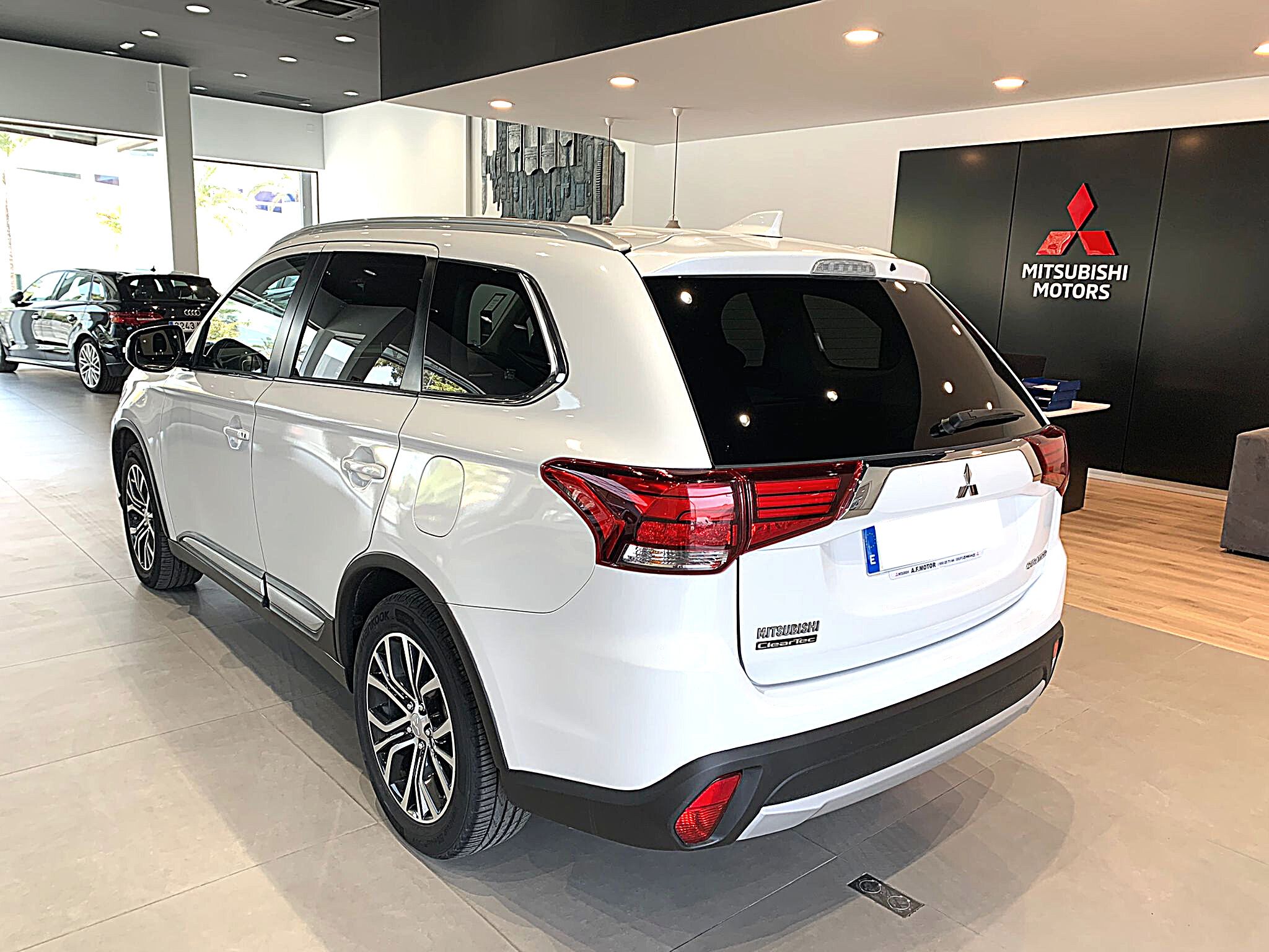 Vehículos de Ocasión Mitsubishi Outlander Motion 2.2 DID (150 CV)